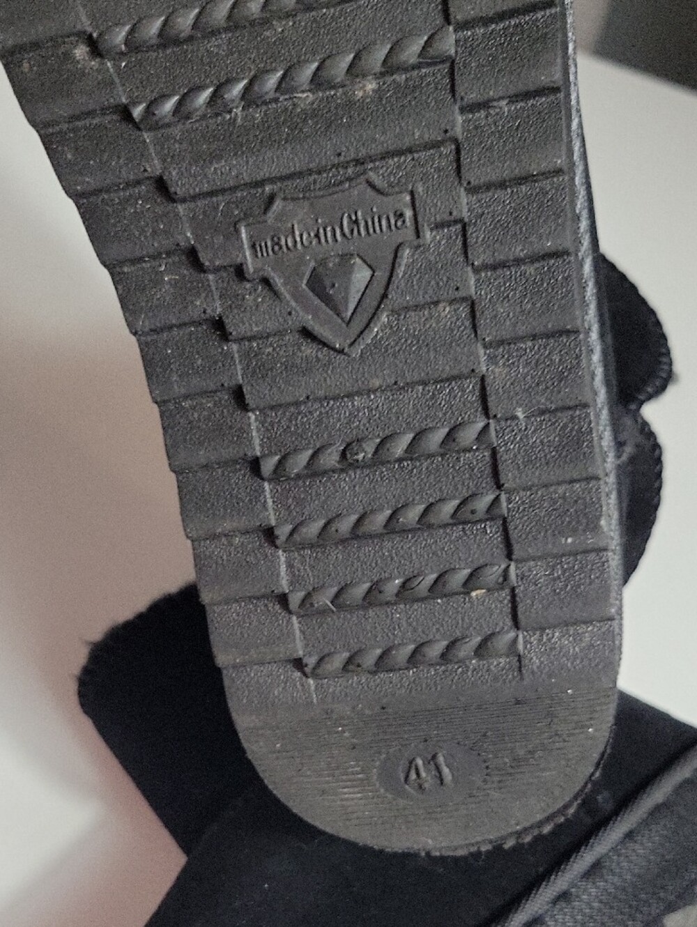 Classic Cozy Ankle Boot - Black - Picture 8 of 8